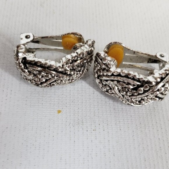Vintage Vendome Women's Clip On Earrings Silver Tone Braid - Picture 12 of 15